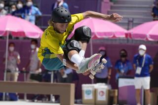 Australiano Palmer se lleva el oro en skate de parque AP News
